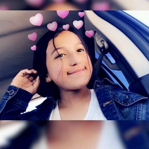 Meet your Posher, Priscilla